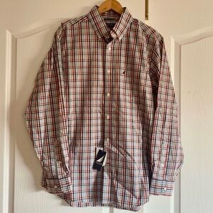 New NAUTICA NWT Classic Fit - Wrinkle Resistant Men’s Long Sleeve Shirt
